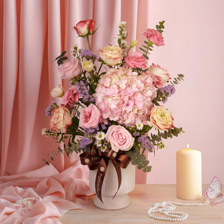 Elegant Bloom – Hydrangea, Roses – Table Flowers