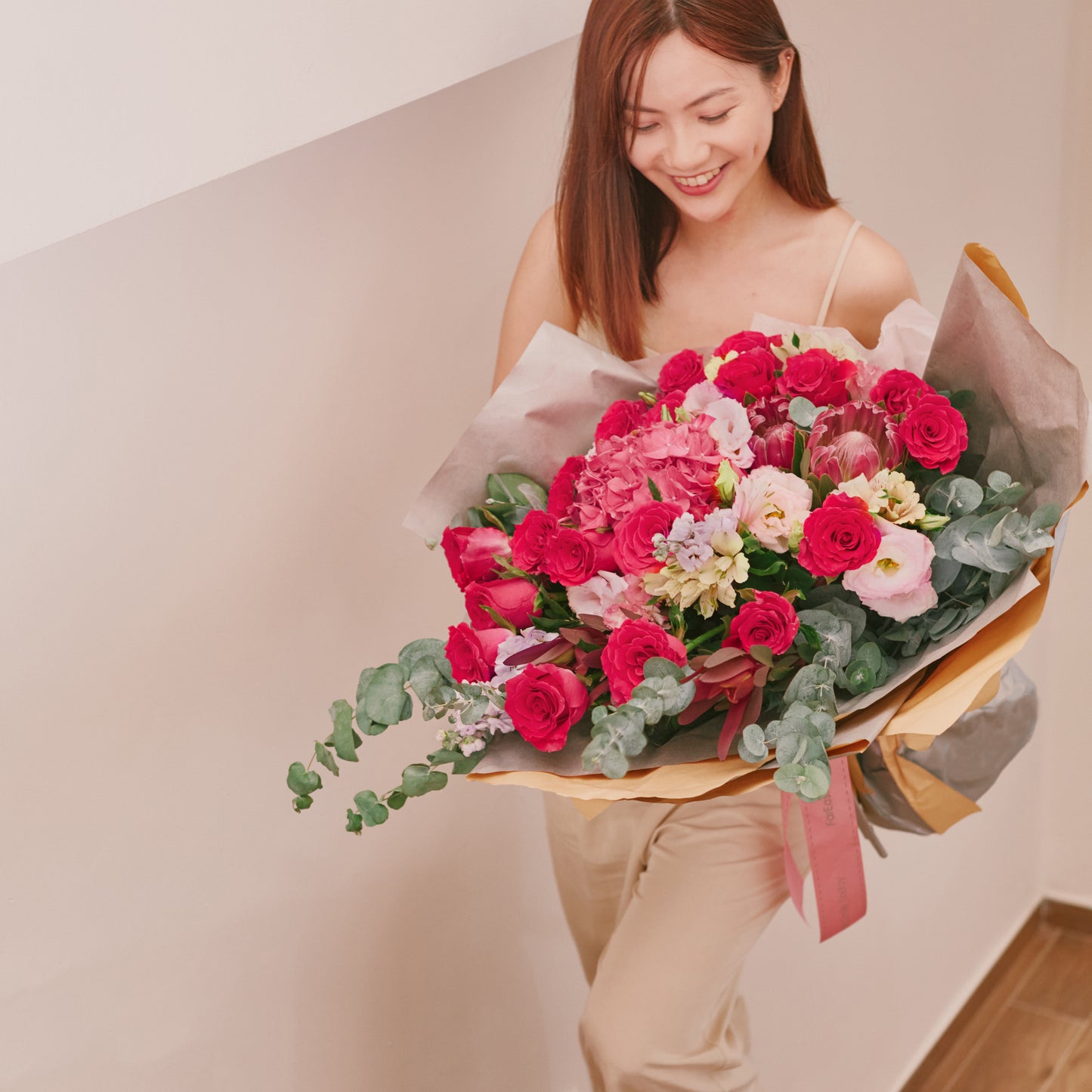 Tender Love - Giant Bouquet