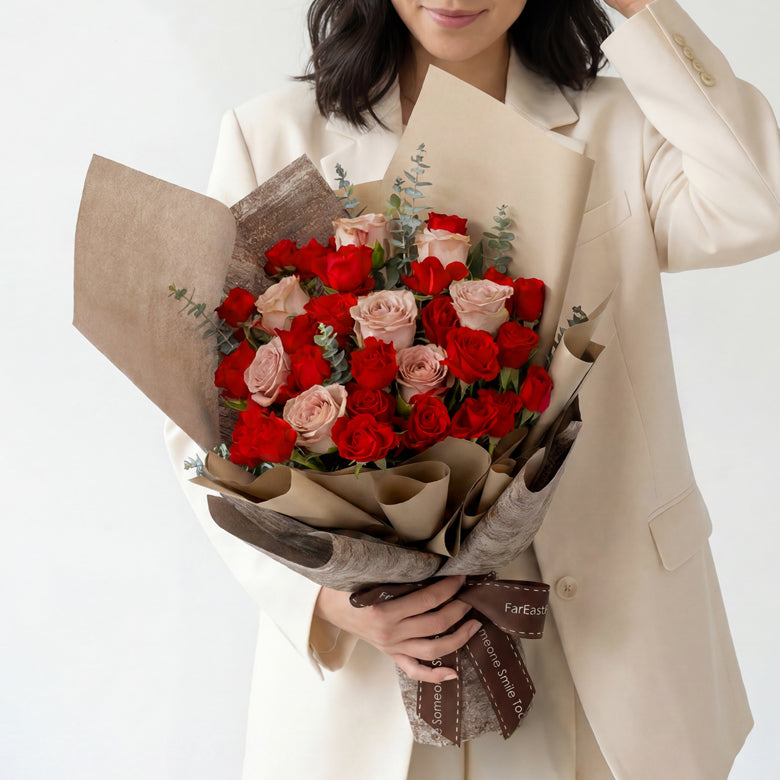 Espresso Bloom — Flower Bouquet