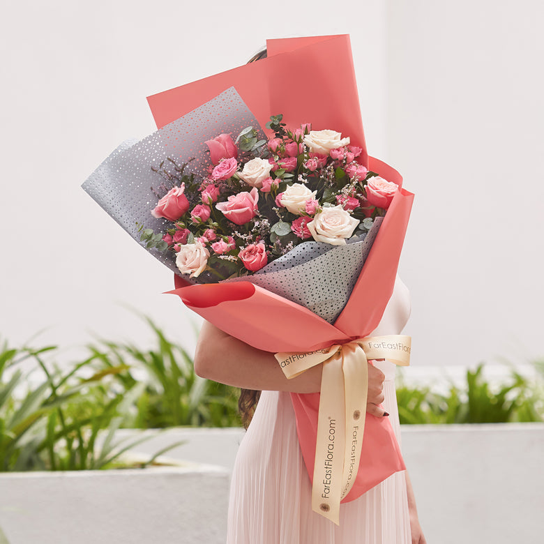 Whispered Vows Premium Roses – Flower Bouquet