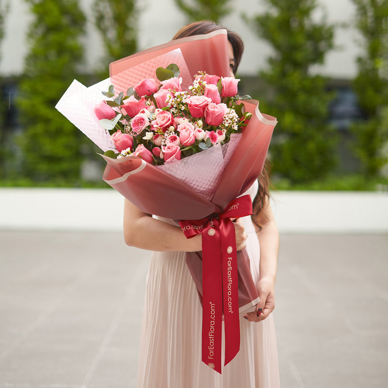 Secrets After Sunset Premium Roses – Flower Bouquet