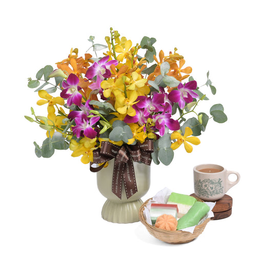 Clean Folks Club Singapore Heritage Gift Box x Flowers