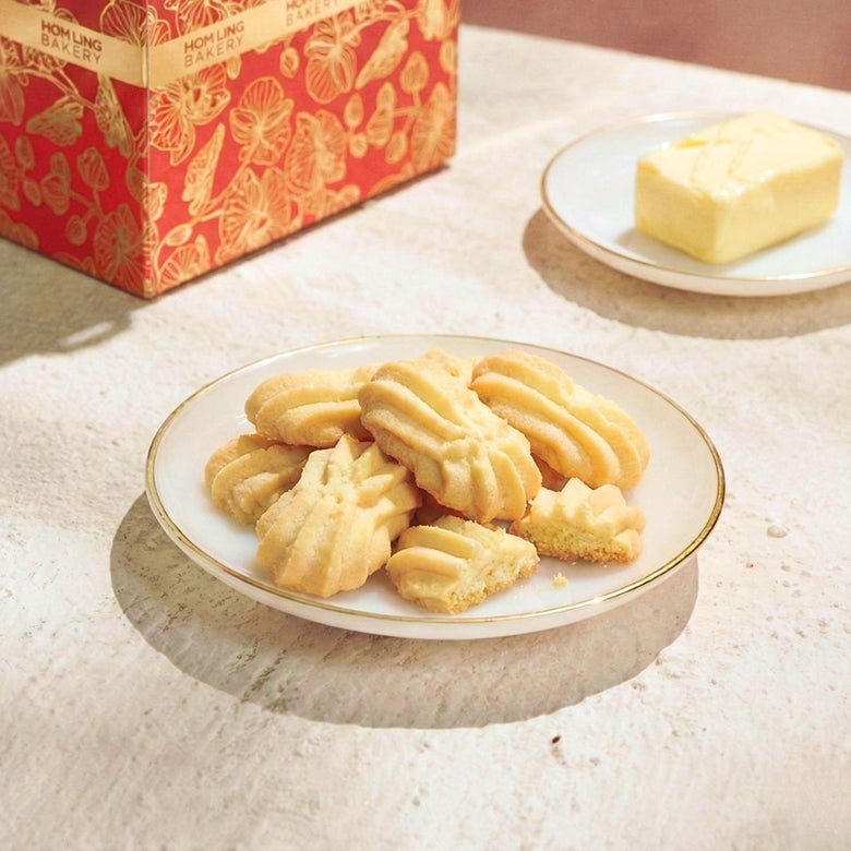 吉祥好礼 Celestial Royale x Mdm Ling Delicacy Box – Gift Bundle