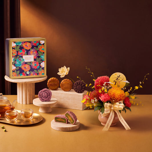 Golden Joy x Mdm Ling Bakery Signature Baked Mooncakes 4pcs Gift Set (Halal-certified)