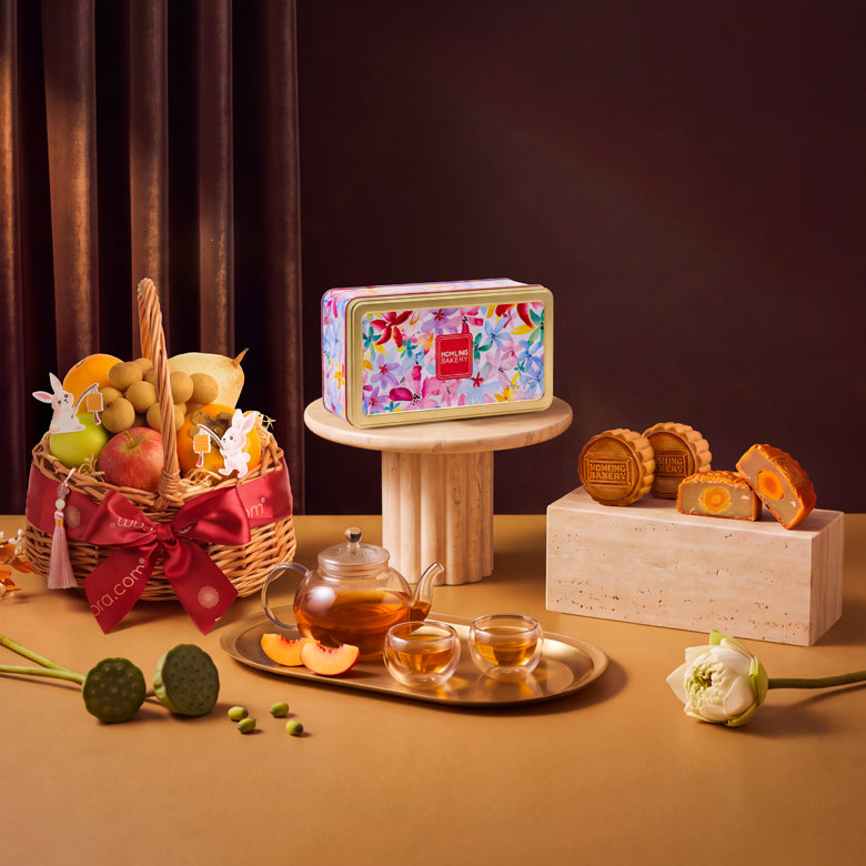 Moon Feast x Mdm Ling Bakery Traditional Baked Mooncakes 2pcs Gift Set (Halal-certified)
