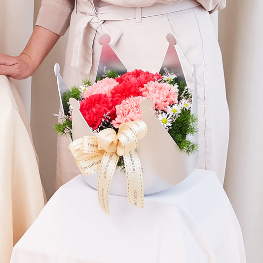 Nurturer's Crown - Table Flowers