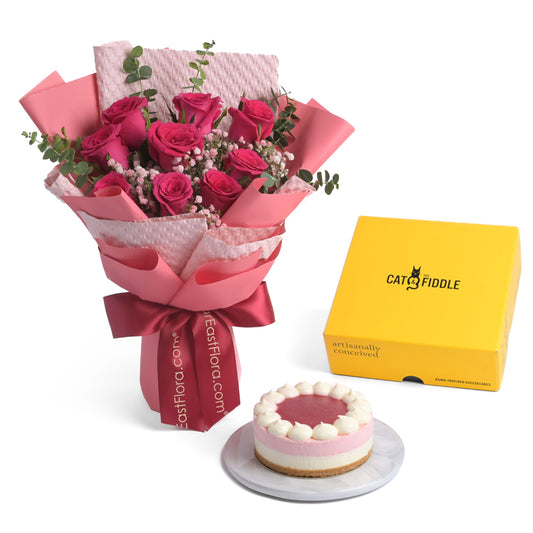 Flowers with Cat & the Fiddle Strawberry  Frozen Cheesecake
(Halal-certified) 