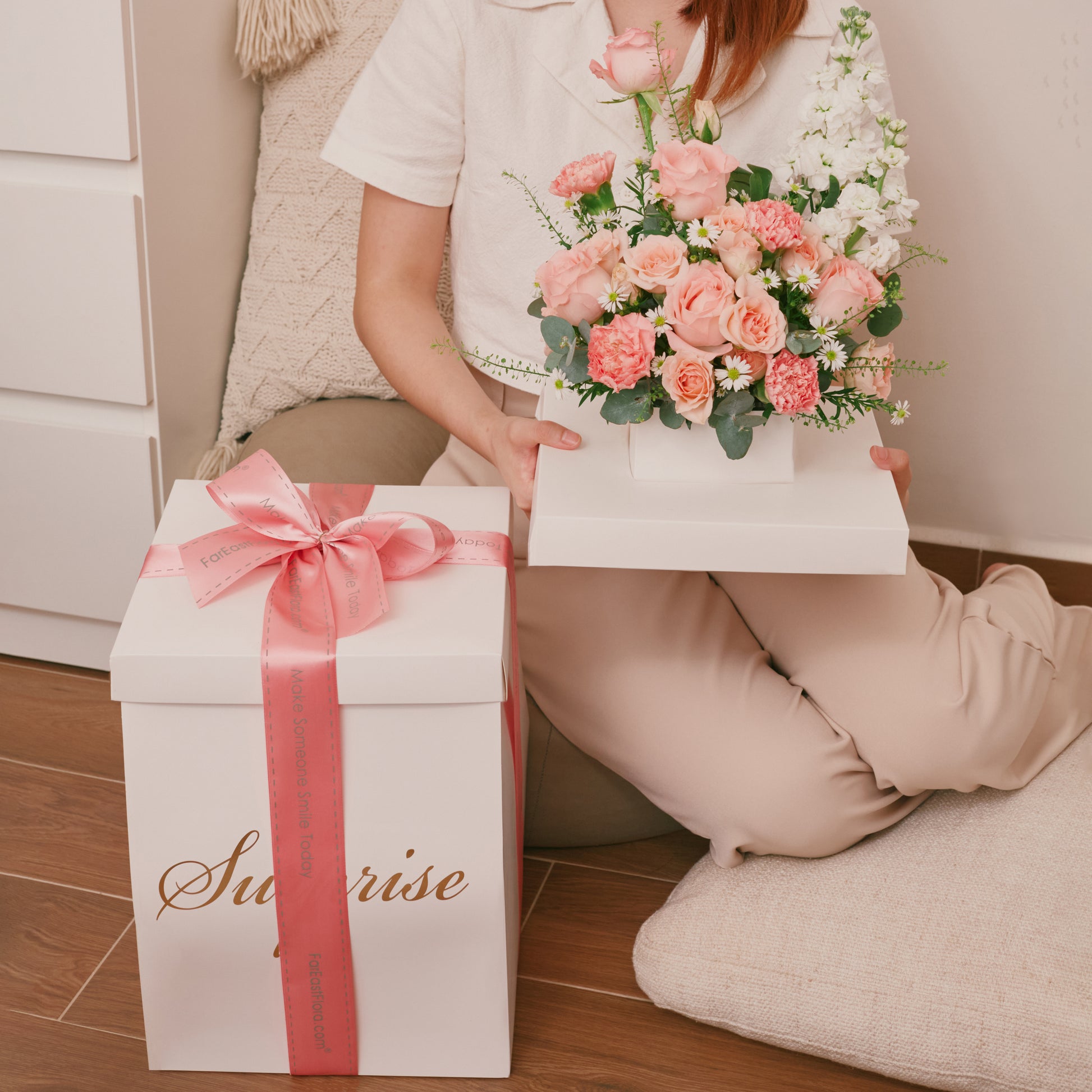 Blooming Surprise (Pink) - Table Flowers