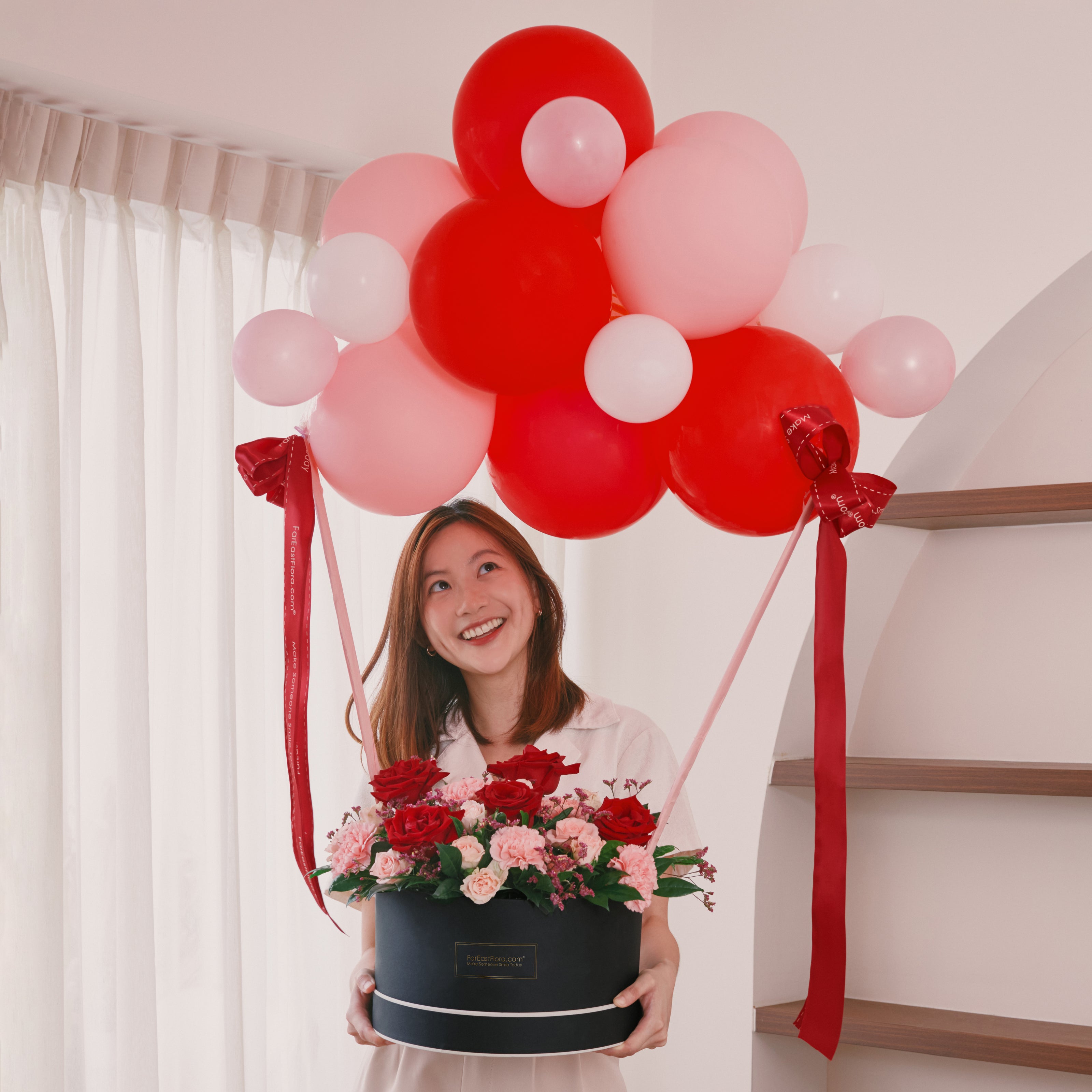 Cotton Candy Clouds (Red) - Table Flowers