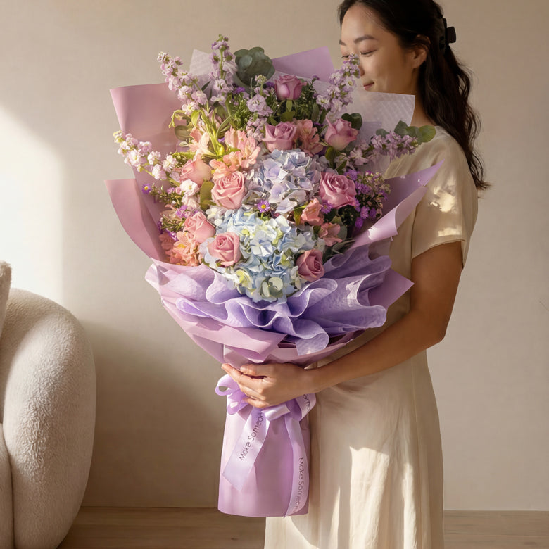 Periwinkle Garden – Giant Bouquet