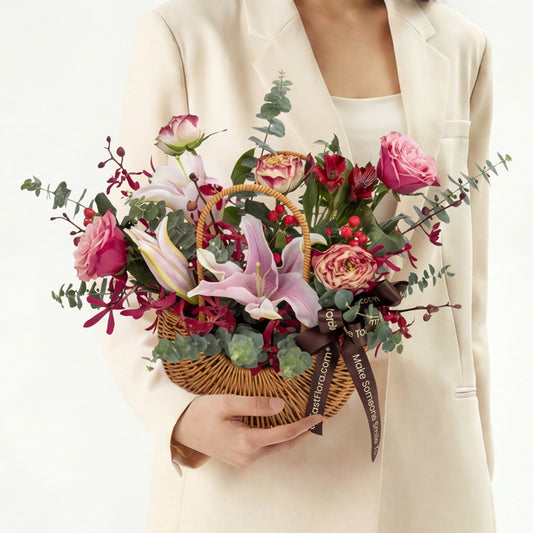 Midnight Allure – Table Flowers