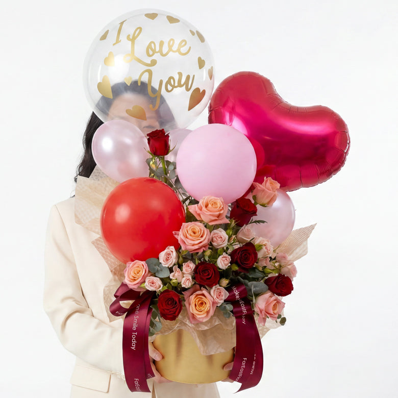 Grand Declaration – Balloon Cloud Table Flowers