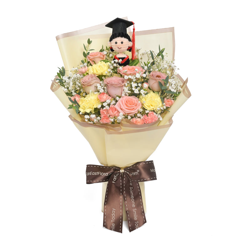 You Did It! (Girl) – Flower Bouquet & Crochet Figurine