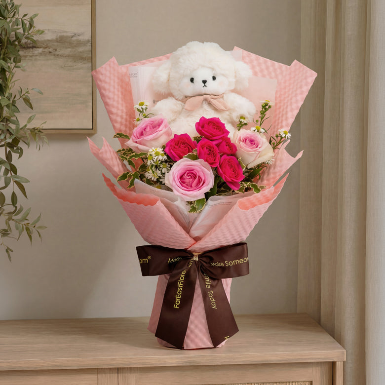 Lamb & Lace – Flower Bouquet & Plush