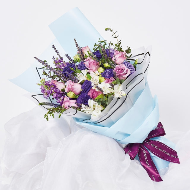 Mulberry Blooms - Premium Rose Bouquet