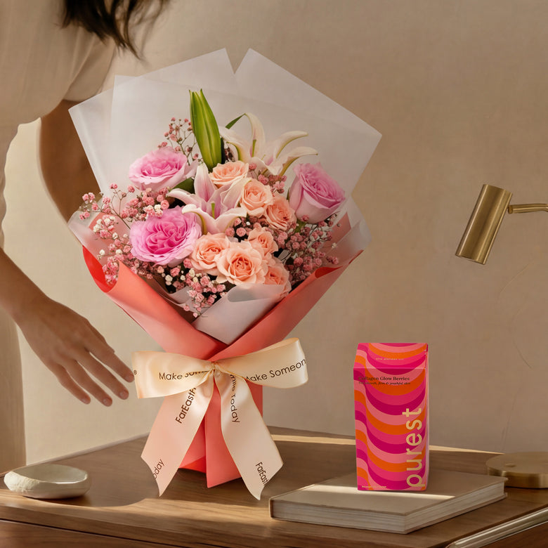 Purest Collagen Glow Berries x Flowers Gift Set