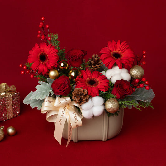 Holiday Glow – Table Flowers